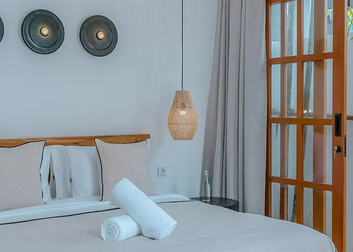 Alba - Mediterranean & Modern 3br - *